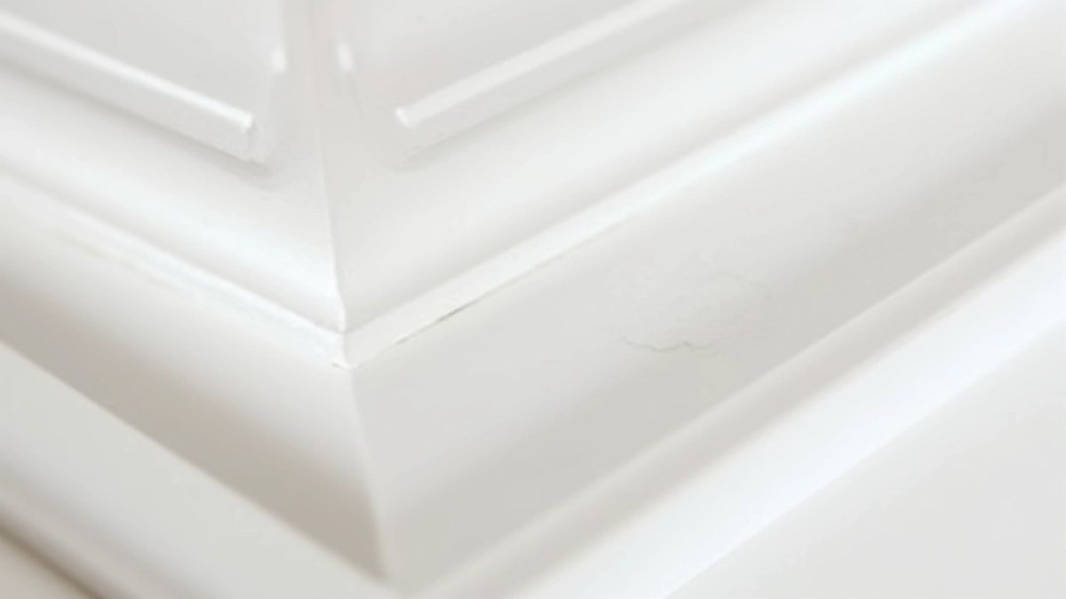 czym kleić listwy styropianowe do sufitu