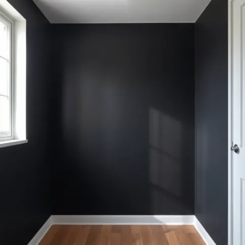 Czarna ściana w małym pokoju