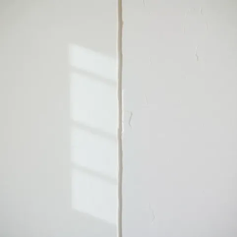 Czy trzeba gruntować ściany przed ponownym malowaniem