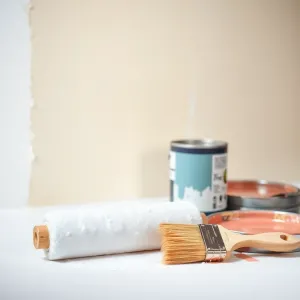 Czym malować ściany wałkiem czy pędzlem