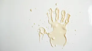 Czym myć ściany pomalowane farbą zmywalną