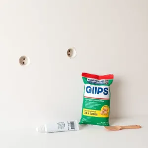 Czym załatać dziury w ścianie po kołkach rozporowych