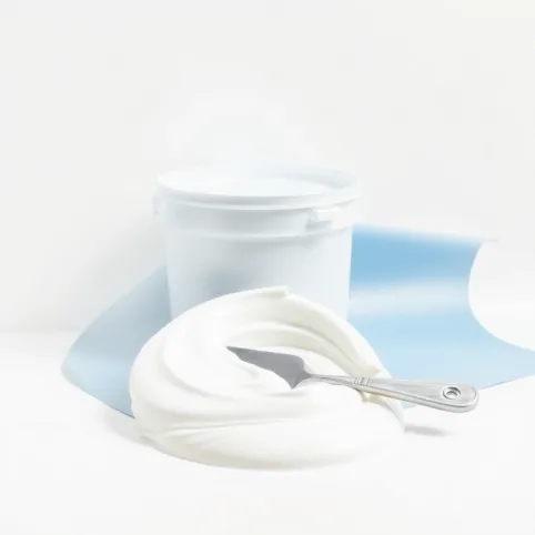 Dobry klej do tapet flizelinowych