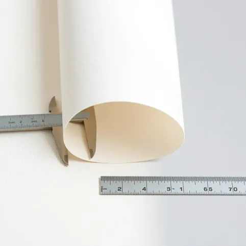 Grubość tapety na flizelinie