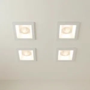 Halogeny sufitowe do łazienki kwadratowe