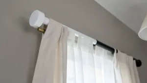 Jak dobrać kolor karnisza