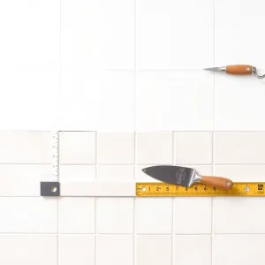 Jak kłaść gres na ścianę