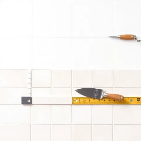 Jak kłaść gres na ścianę