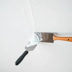 Jak szpachlować sufit z płyt