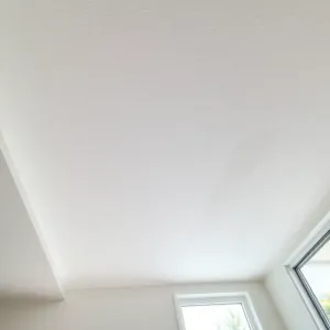 Jak umyć sufit w kuchni