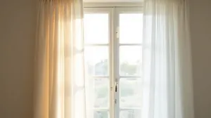 Jak zamontować karnisz bez wiercenia