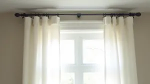 Jak zamontować karnisz nad oknem