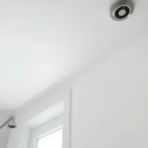 Jaka farba na sufit do łazienki