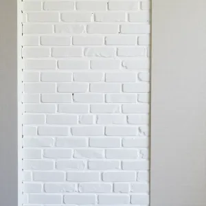 Jaka tapeta pasuje do białej cegły