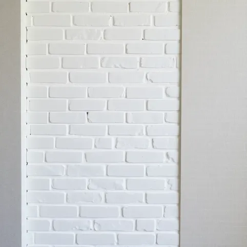 Jaka tapeta pasuje do białej cegły