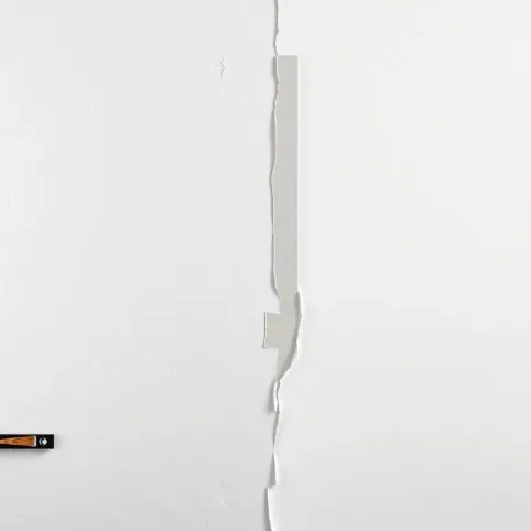 Jaki tynk na krzywe ściany