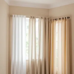 Jakie zasłony do beżowych ścian