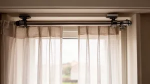 Karnisz na ramę okna