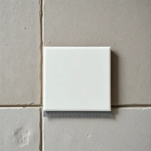 klej na płytkę czy ścianę