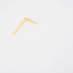 Klejenie styropianu do sufitu na piankę