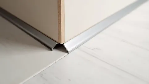 Listwa progowa do paneli