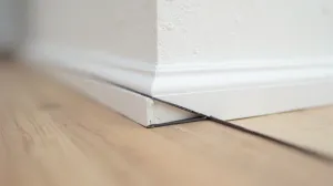 Listwa przypodłogowa MDF z gumką