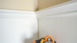 listwy przysufitowe jak ciąć