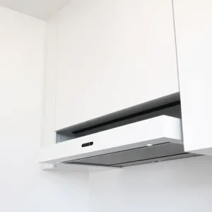 Montaż okapu podszafkowego do ściany