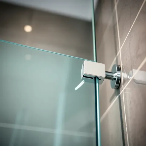 Montaż ścianki prysznicowej walk in