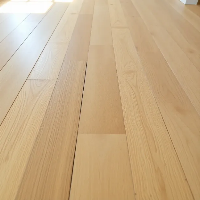 Podłoga drewnianą na plytach OSB