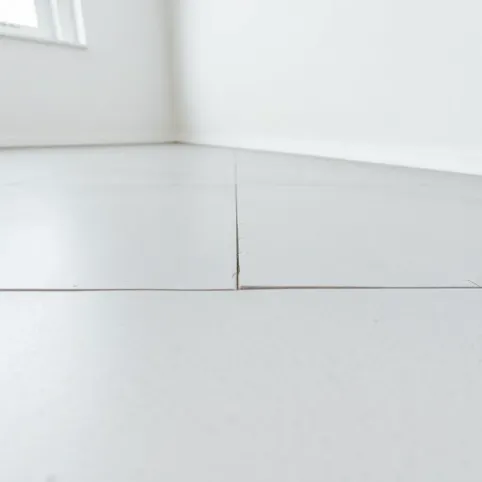 Połączenie ściany z podłogą