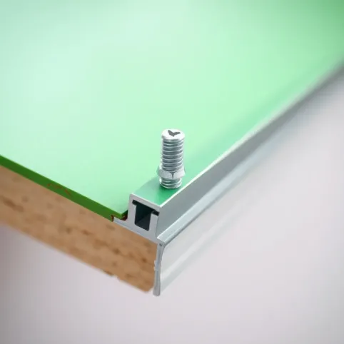 Przykręcanie płyt gk do profili UD