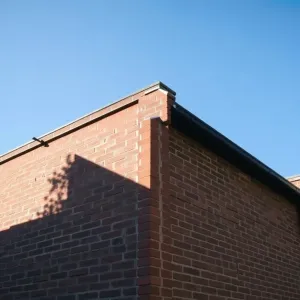 ściana szczytowa a dach