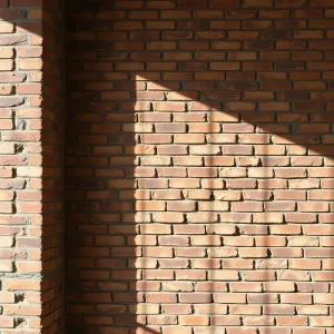 Ściana z cegły aranżacje