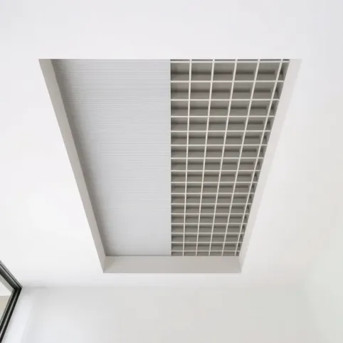 Sufit podwieszany krzyżowy czy pojedynczy