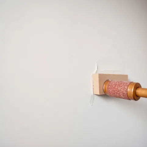 Szlifowanie ścian na mokro