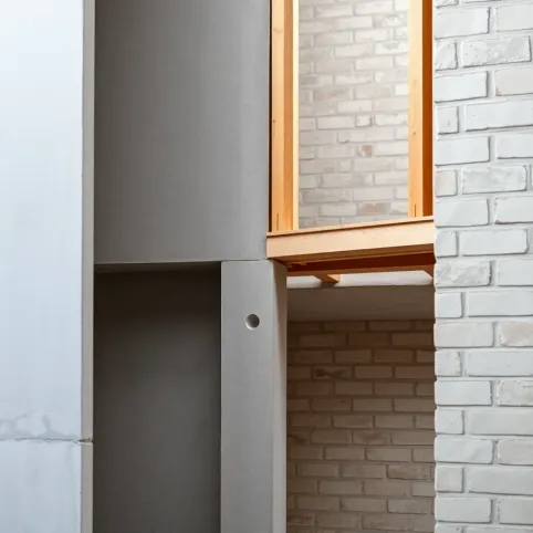 Wiązanie ścian działowych z nośnymi