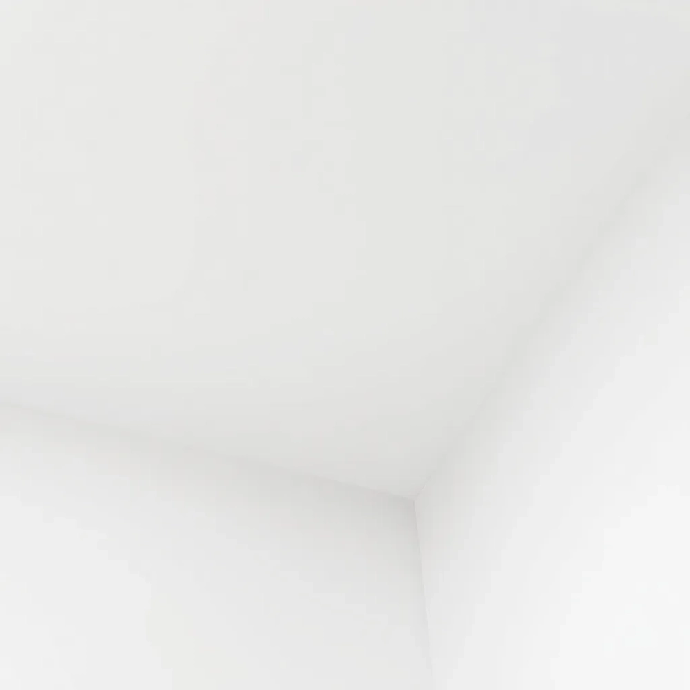 Zaokrąglony narożnik między ścianą a sufitem